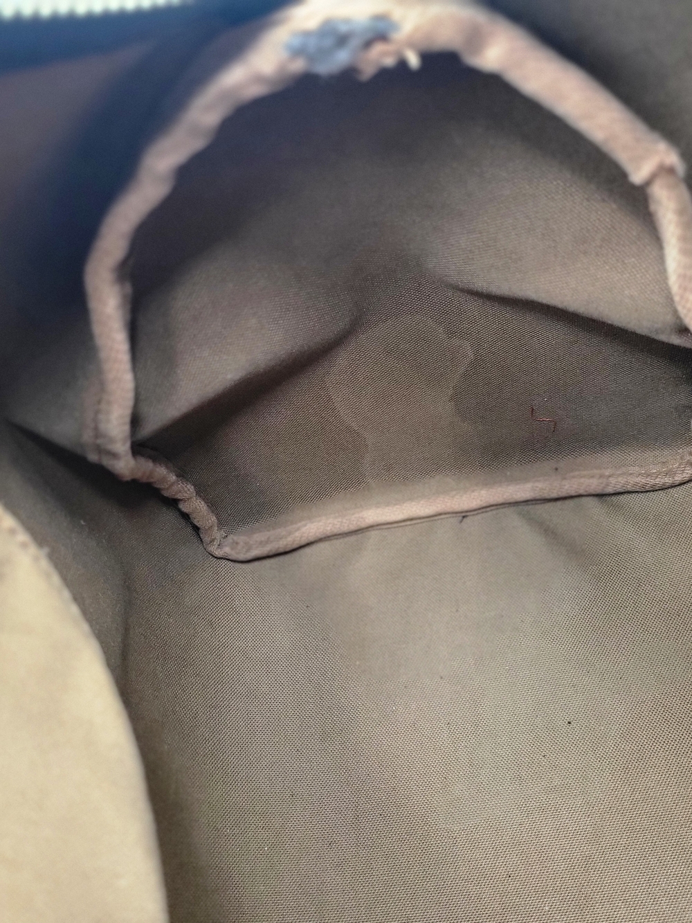 Louis Vuitton Monogram Canvas Speedy 35, Authentic, Vintage France 2002.. - Picture 12 of 16